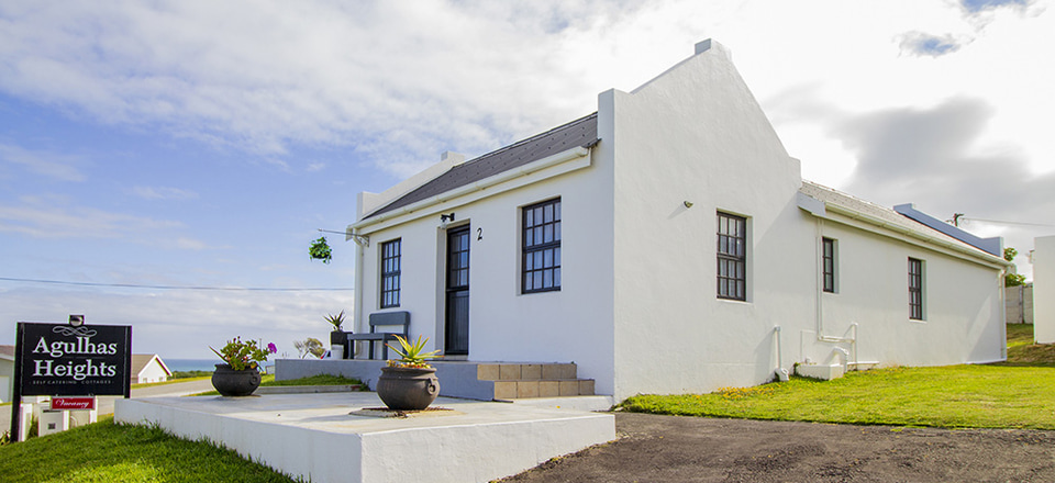 L’Agulhas / Struisbaai: Where Comfort Meets Coastal Charm