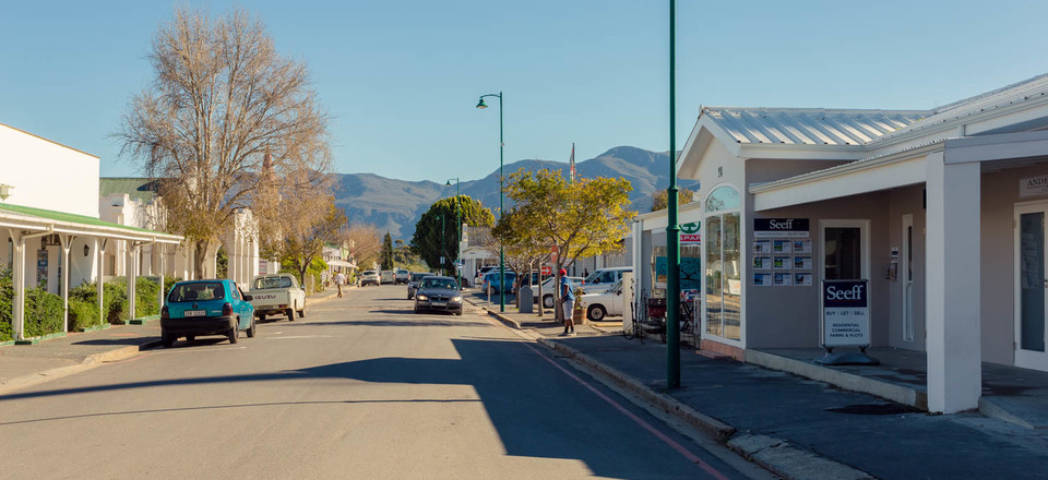 Welcome to Stanford - A Riverside Paradise