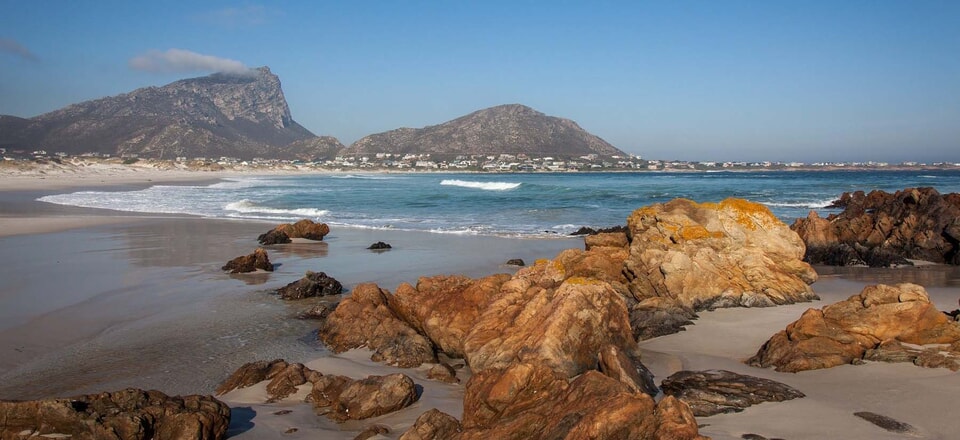 Pringle Bay: Where Ocean and Mountains Meet