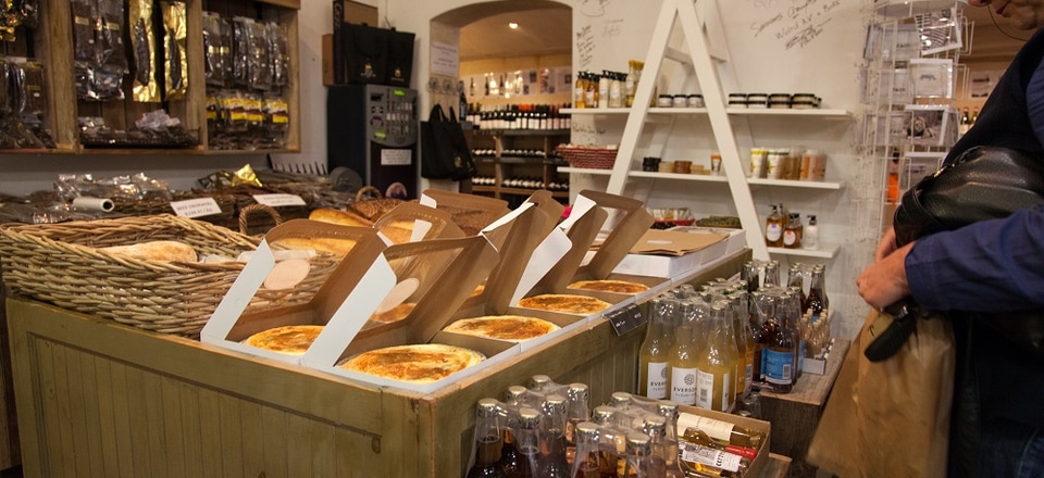 Grabouw: Supporting Locals, Embracing Excellence