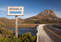 rooiels-bridge-sign-river