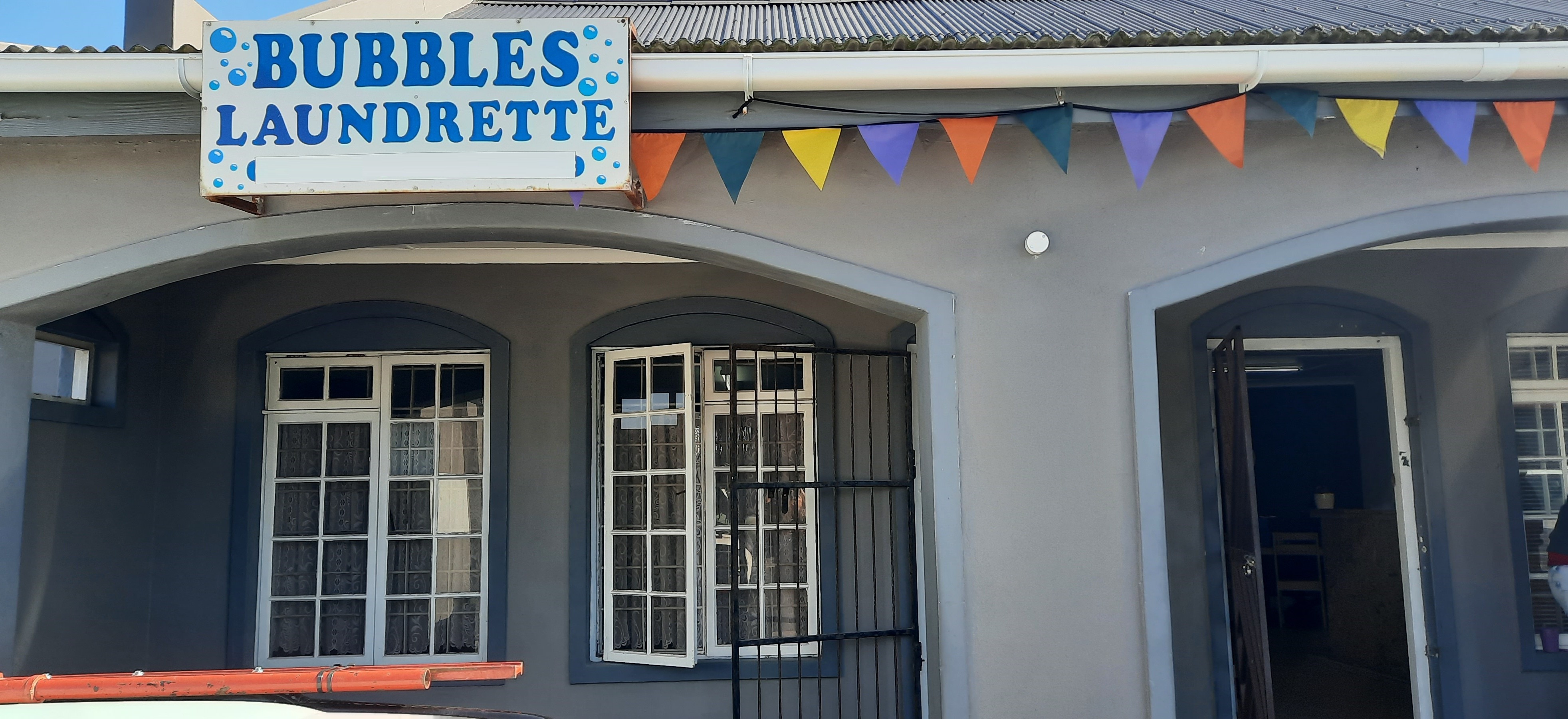 Bubbles Laundrette Xplorio Gansbaai