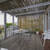 Outside Veranda - Holte vir die Voet Akkommodasie - Xplorio™ Gansbaai