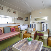 Open Plan Upstairs - Holte vir die Voet Akkommodasie - Xplorio™ Gansbaai