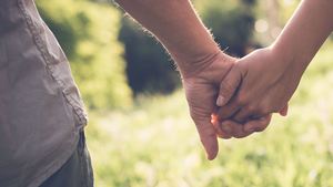 How A Transformation Coach Can Help Relationships