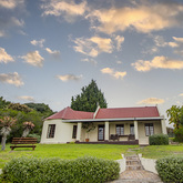 Oystercatcher Exterior - Bellavista Country Place - Xplorio™ Stanford