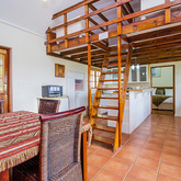 Oystercatcher Dining Room - Bellavista Country Place - Xplorio™ Stanford