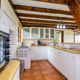 Oystercatcher Kitchen - Bellavista Country Place - Xplorio™ Stanford