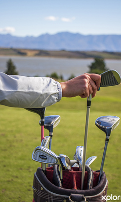 theewaterskloof_things_to_do_theewaterskollf_golf_club_driving_range_fun_1__1687250300