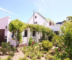 3 Bedroom Golf Estate House for Sale in Theewaterskloof: R2,999,000