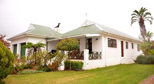 3 Bedroom House for Sale in Theewaterskloof: R2,575,000