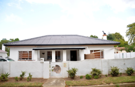 4 Bedroom House for Sale in Villiersdorp: R1,690,000