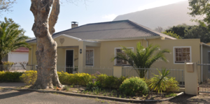 3 Bedroom House for Sale in Villiersdorp: R1,790,000