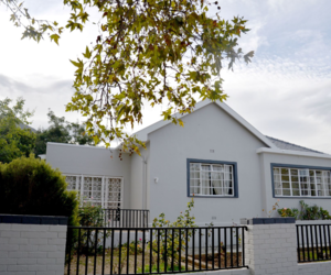 3 Bedroom House for Sale in Villiersdorp: R1,600,000