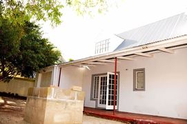 1 Bedroom House for Sale in Villiersdorp: R1,200,000