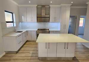 Project Completed in Kleinmond: Kitchen Cupboards + Bedroom Cupboards