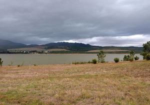 300m² Vacant Land for Sale in Villiersdorp: R500,000