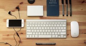 How to Build a Charming Indoor General-Purpose Table Out of Pine Wood