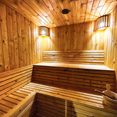 The spa also features a sauna as well as a rasul (Turkish steam bath)