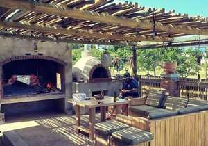 Bou vir jou 'n afdak!