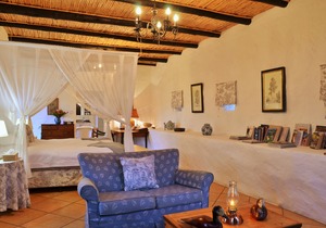 Accommodation Spotlight: The Opstal Vlei Suite