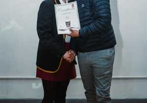 Sharkies wys Sporttande: Gansbaai Academia