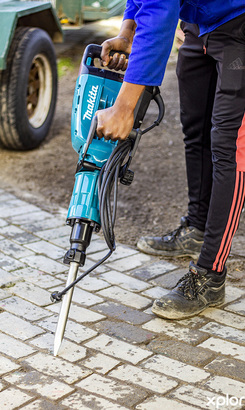 gansbaai_tool_and_machine_hire_franskraal_tool_trailer_hire_breaker_1694590320