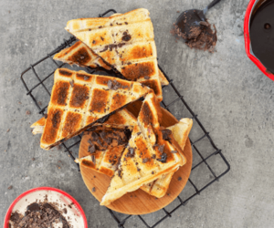 Dark Chocolate and Banana Braai Broodtjies