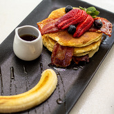 Staked Crumpets - Via's Eatery & Roastery - Xplorio™ Greyton