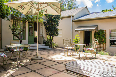greyton_accomodation_vias_stay_garden_area_entrance_room_two_and_three_1698738570