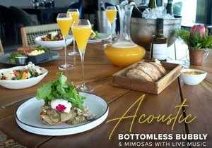 Brunch with Bottomless Bubbly or Mimosas Every Weekend