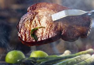 EILEEN'S SEAFOOD PARADISE INVITES YOU TO A SATURDAY BRAAI!