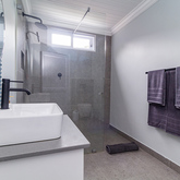 Bathroom - 1 Harbour Way - Xplorio™ Gansbaai