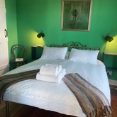 Green front stoep room - Stoep: sleep•studio•spaza - Xplorio™ Napier