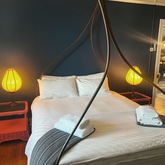 Blue inside stoep room - Stoep: sleep•studio•spaza - Xplorio™ Napier