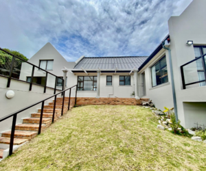 R3,950,000 | 4 Bedroom Freestanding For Sale in Franskraal