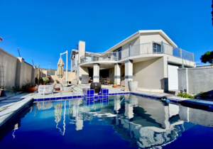 R3,775,000 | 3 Bedroom House For Sale in De Kelders