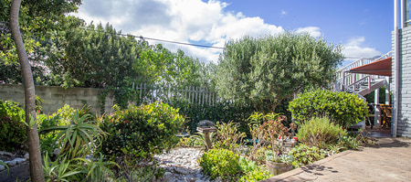 gansbaai_accommodation_amazing_grace_b_b_garden_1704886206