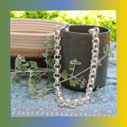 Elevate Your Wardrobe with Trendy, Chic, and Classy Jewellery!