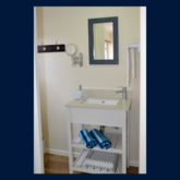 2nd En-suite - Rest and Sea Self-catering - Xplorio™ Gansbaai