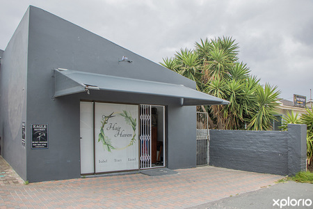 gansbaai_hair_salon_hair_haven_outside_view_1706165367