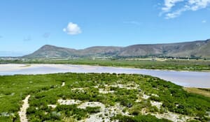 R950,000 | 300m² Vacant Land For Sale in Franskraal