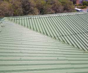 Flawless Roof Seal and Fresh Paint for Home in Franskraal