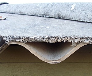 Asbestos Roof in Real Estate: Selling Guidelines and Regulations