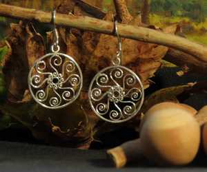 Embrace the Autumn Equinox: Rest, Relax, and Shop for Seasonal Flair!