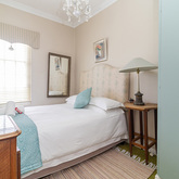 Double Room Upstairs - Holte vir die Voet Akkommodasie - Xplorio™ Gansbaai