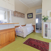 Open Plan Space Upstairs - Holte vir die Voet Akkommodasie - Xplorio™ Gansbaai