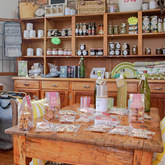 Inside - The Zesty Lemon Restaurant - Xplorio™ Stanford