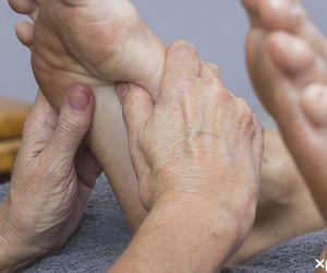 Footsteps to Wellness: Unlocking the Healing Potential of Reflexology