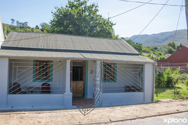 A Cosy Cottage with a Rich History near Greyton
